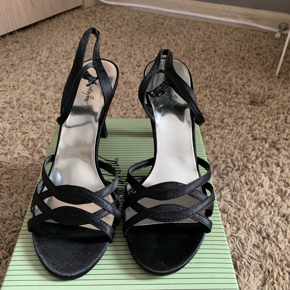 Jacqueline Ferrar Black Satin Heels (3 inch)